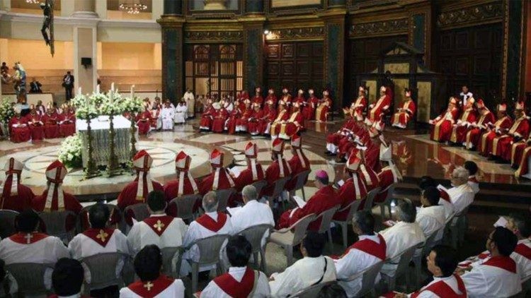 UNA IGLESIA SINODAL: CONFERENCIA DEL CARDENAL OUELLET AL CELAM